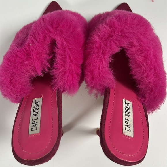 PINK - HEELS by CAPE ROBBIN size 8- used good condition - Picture 6 of 15